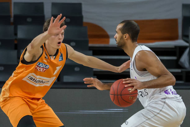 德的一个重 德的一个重