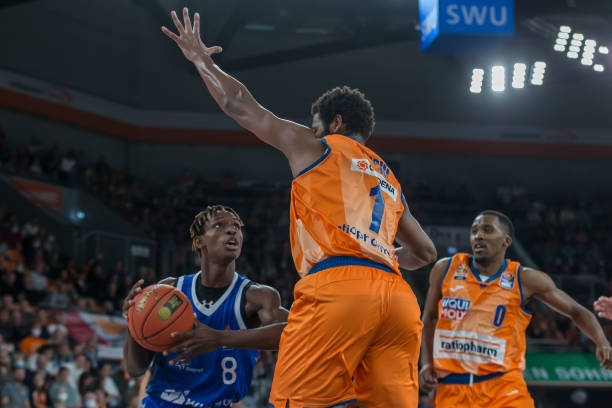 利物浦以3 利物浦以3