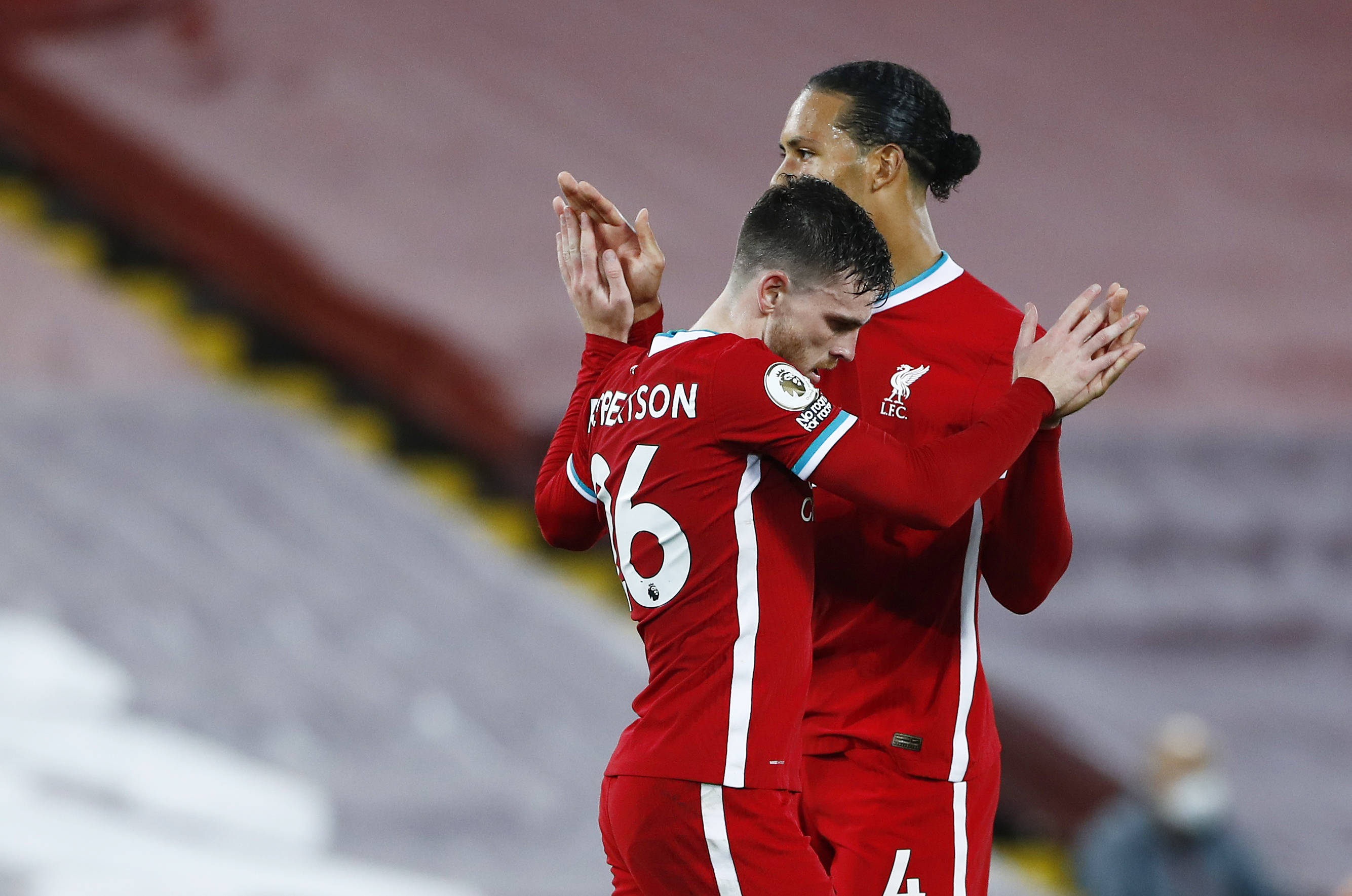 高价转会往 高价转会往