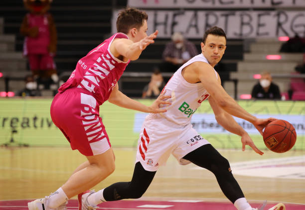 压缩对手出 压缩对手出